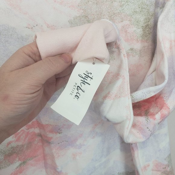 Style & Co Pink Camo Sweatshirt Petite Large *Flawed* (AP) - Picture 5 of 9